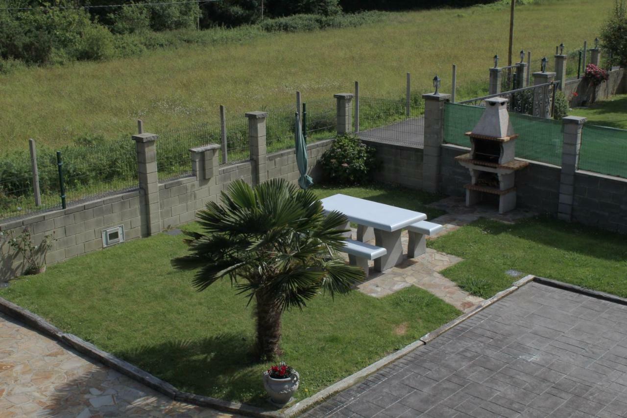 Apartamentos rurales la Aguilera Oviñana Exterior foto